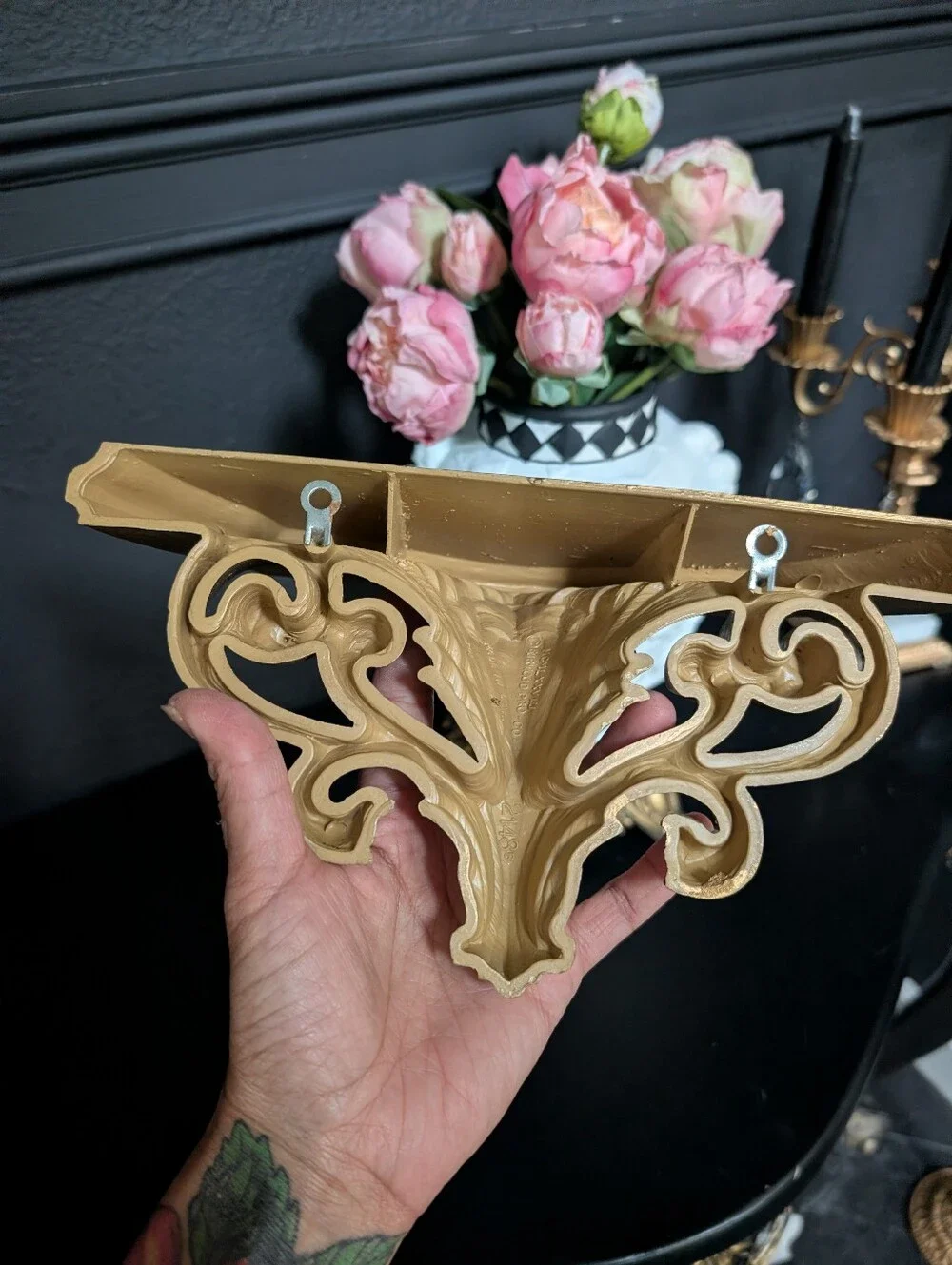 Vintage Gold Ornate Burwood Hollywood Regency/ MCM shelf sconce 10.5 x 6.5